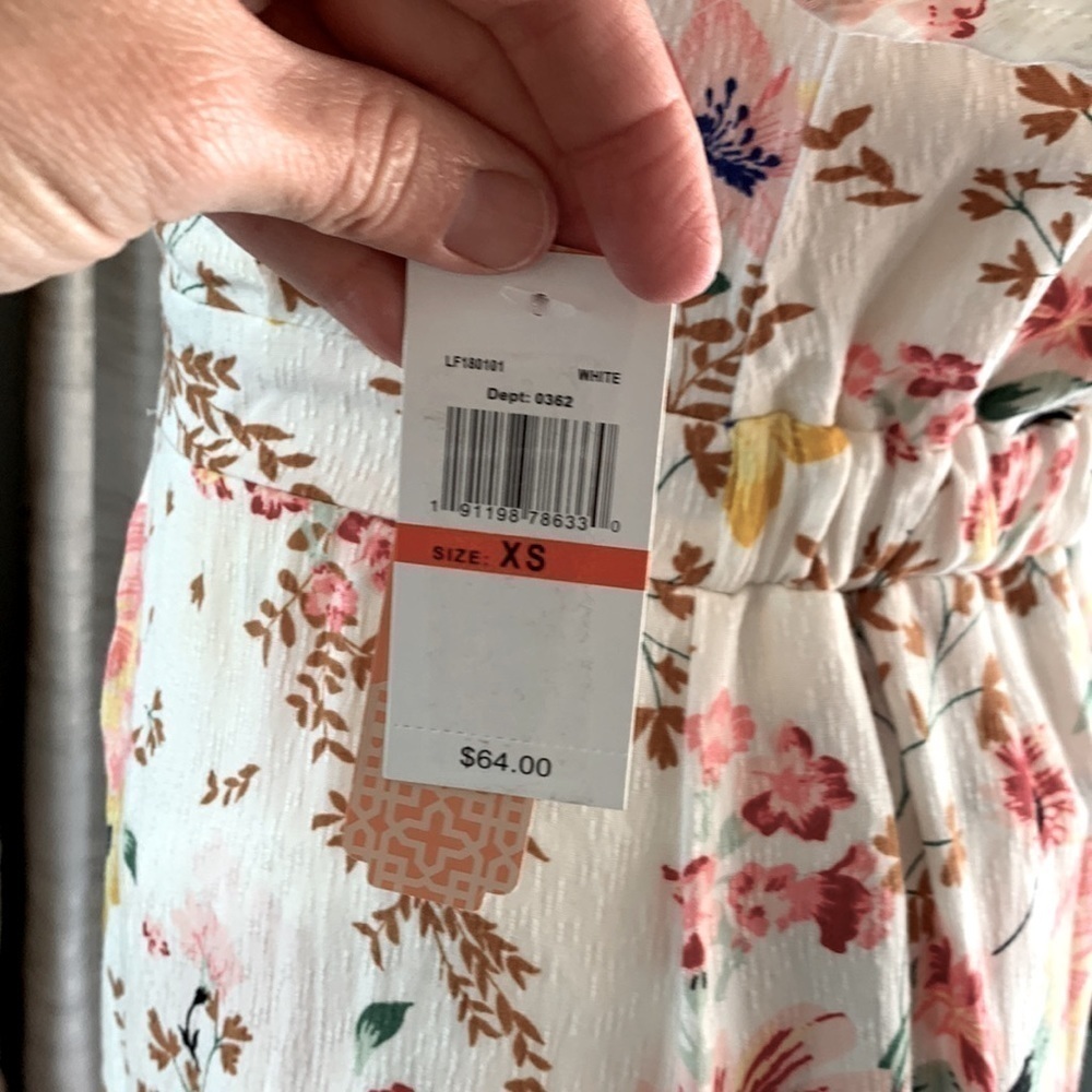 Gianni Bini XS floral jumper - Picture 6 of 6